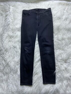 J Brand Super Skinny Mid Rise Jeans in Fearless